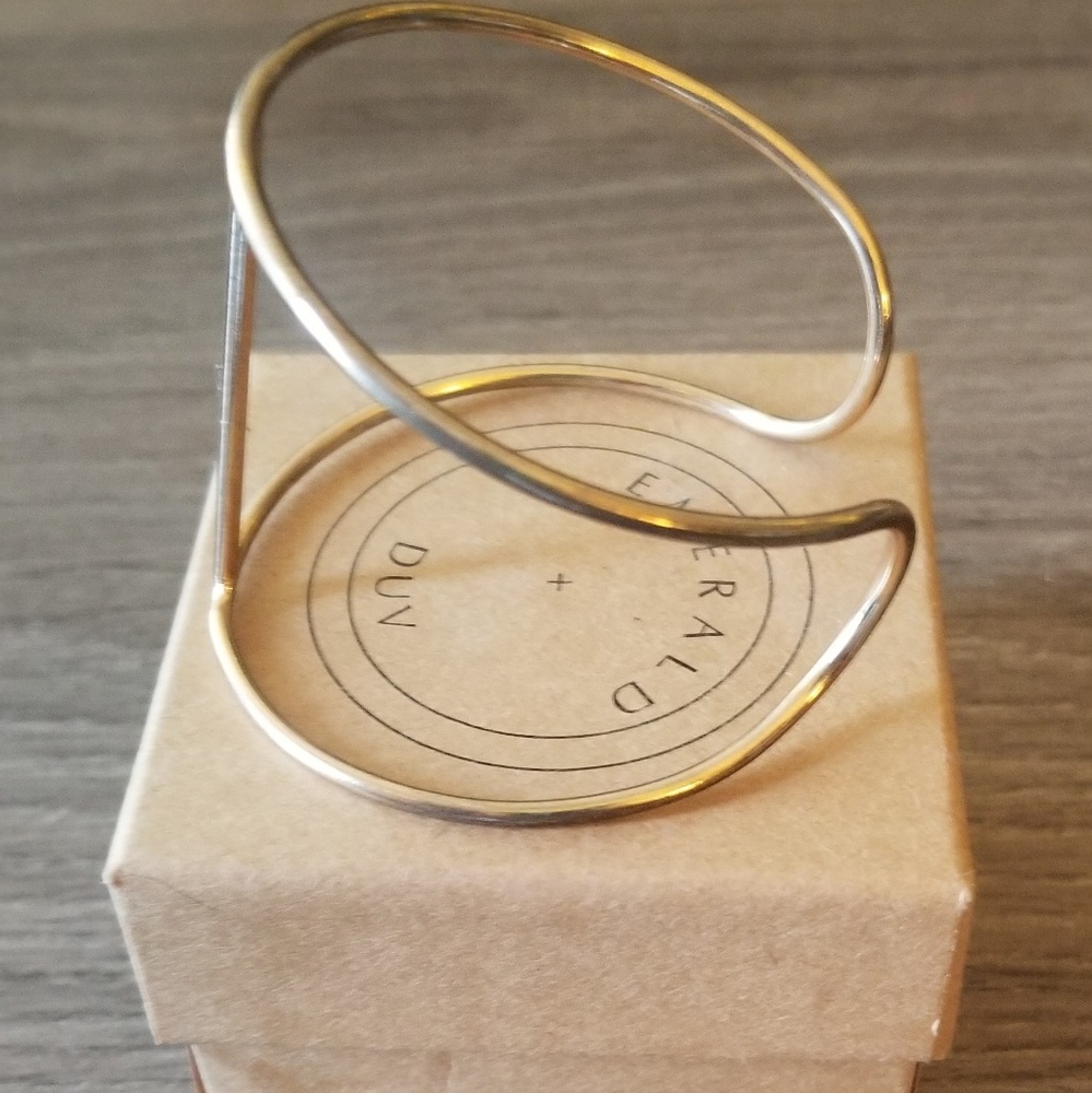 Emerald + Duv Cuff